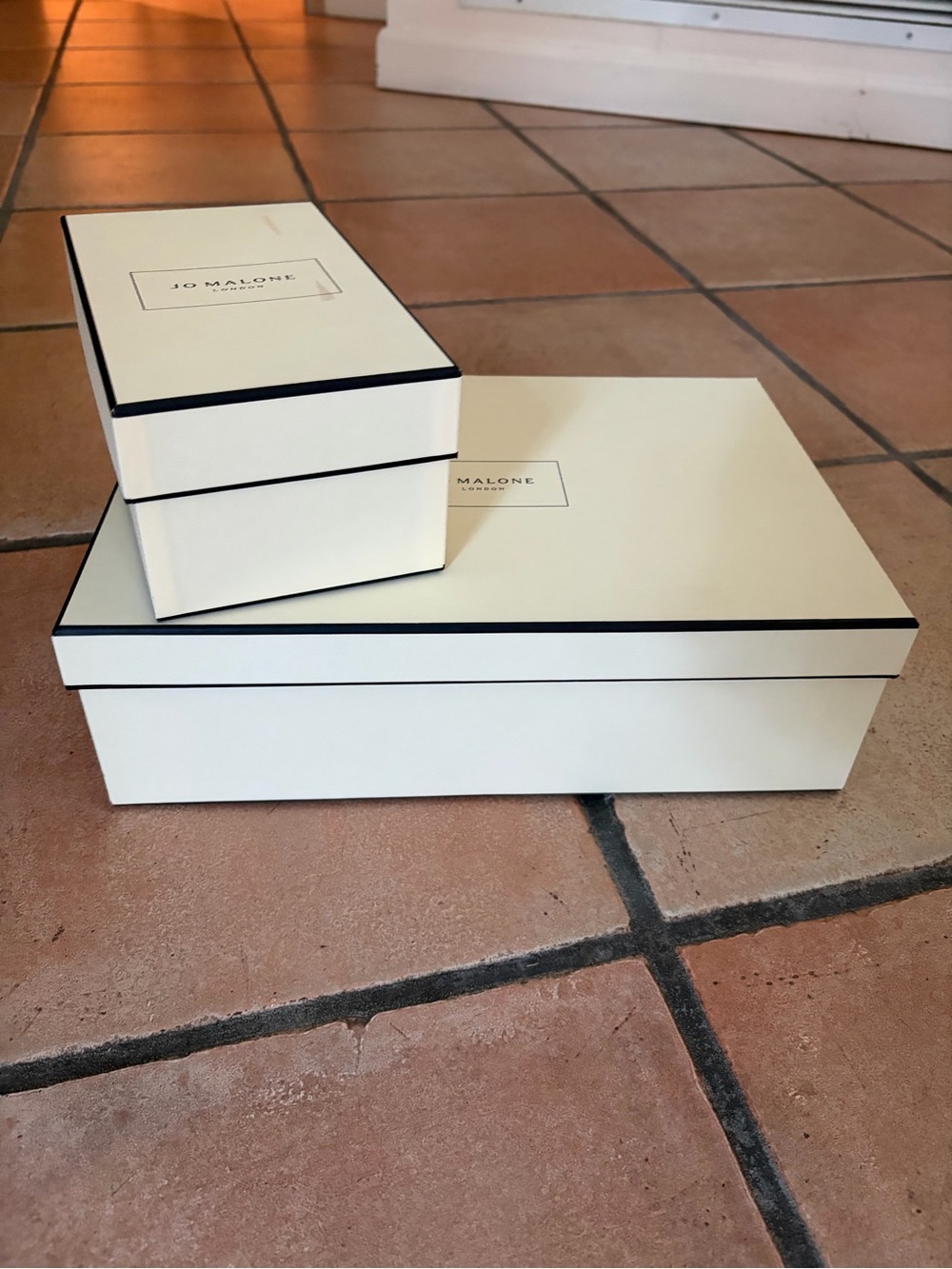 Jo Malone Cream and Black Gift Box Duo